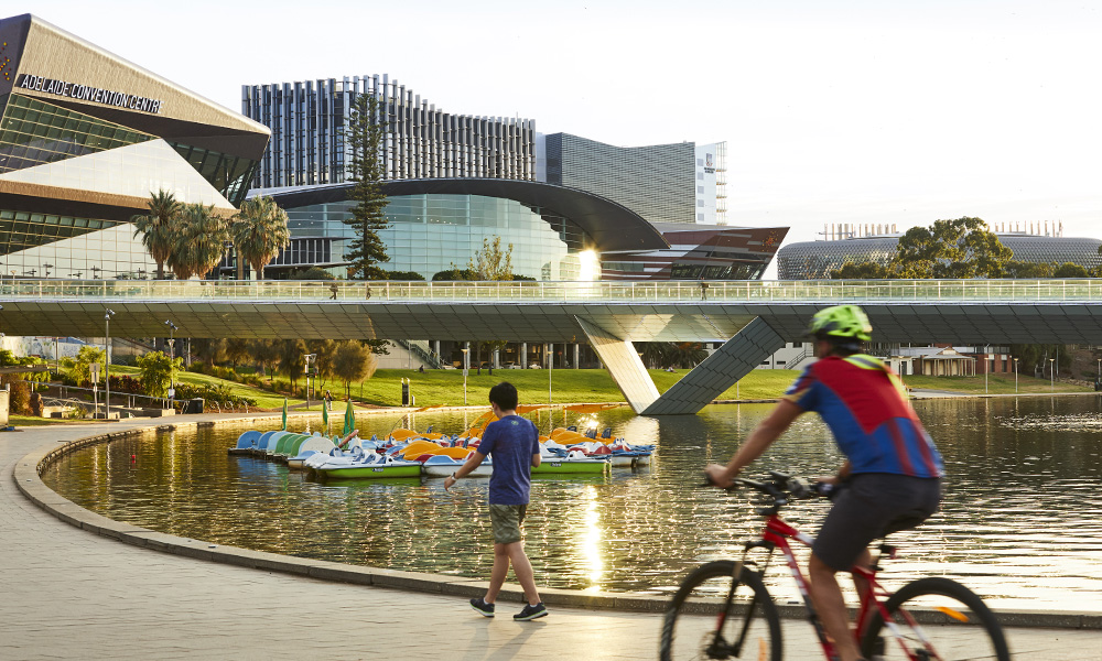 General view of Adelaide from the River Torrens