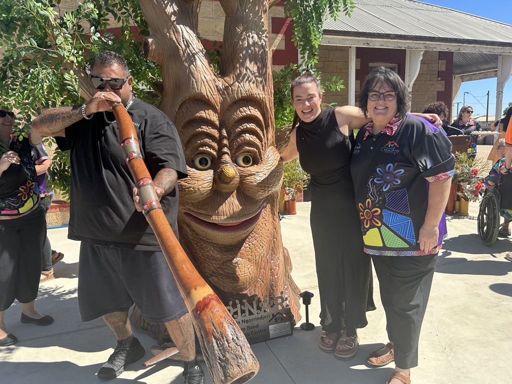 Talkin Tree official opening at Tailem Bend.