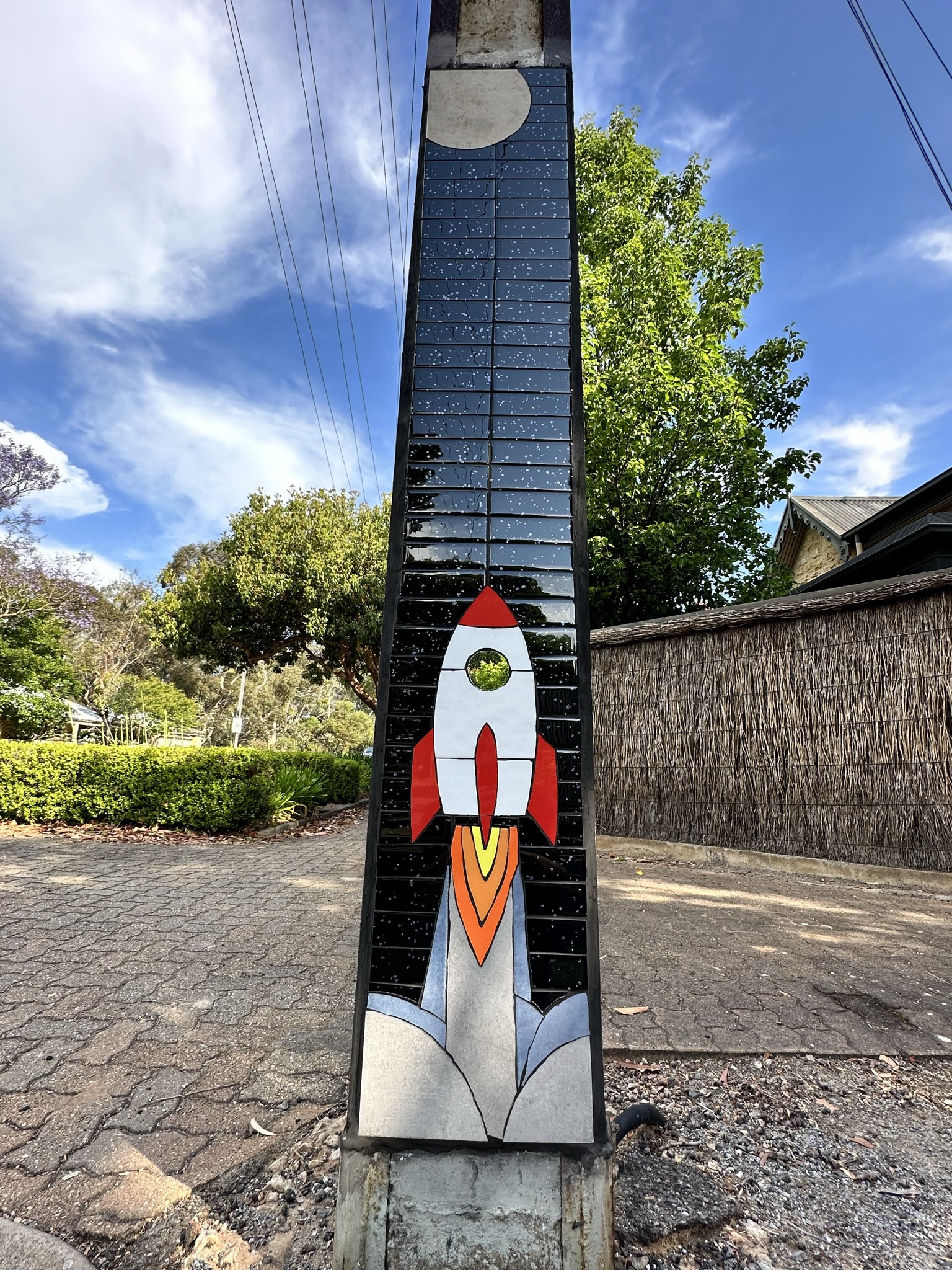 Stobie Pole art photo by Travis Cox (@mosaictrav)